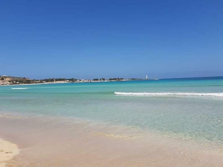 Sicilia Bedda Isolotto * Isola delle Femmine